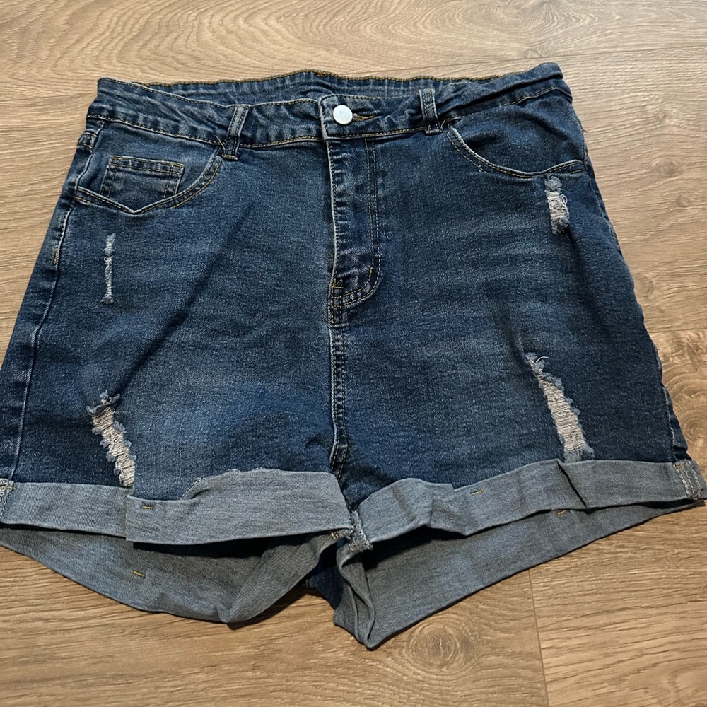 SHEIN shorts